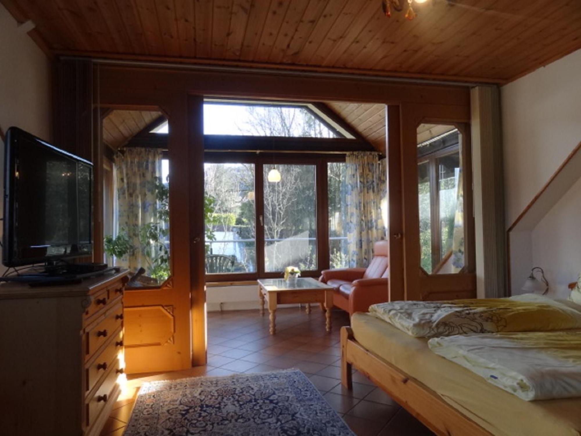 Apartments Blaschegg Im Zentrum Altmuenster Room photo
